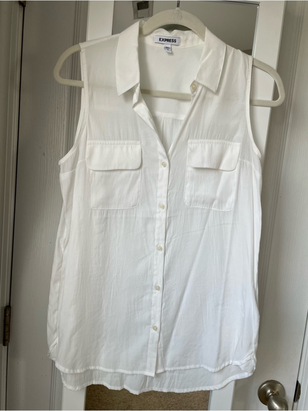Express White Sleeveless Button-Front Blouse